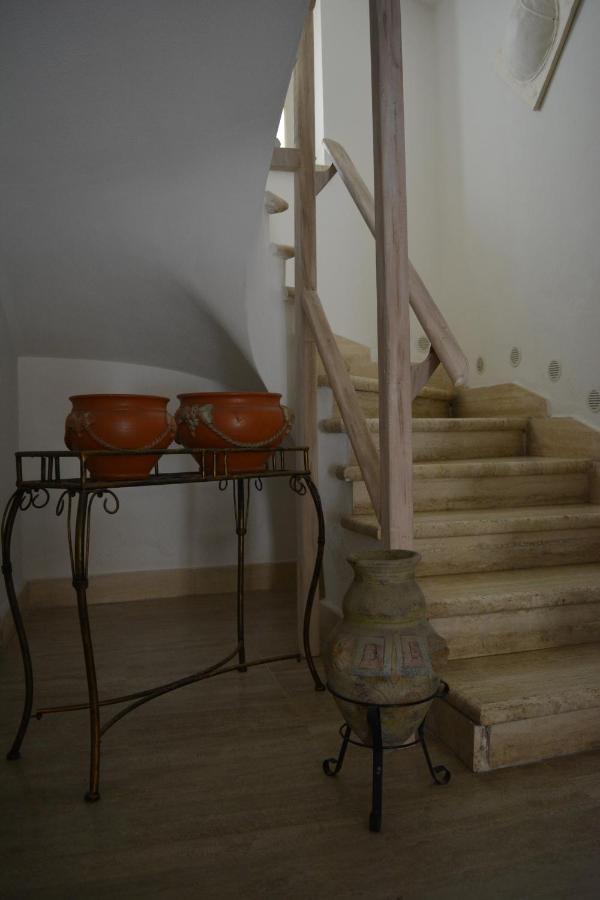 Olaspri Oschiri Extérieur photo